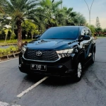 rental mobil innova zenix batam